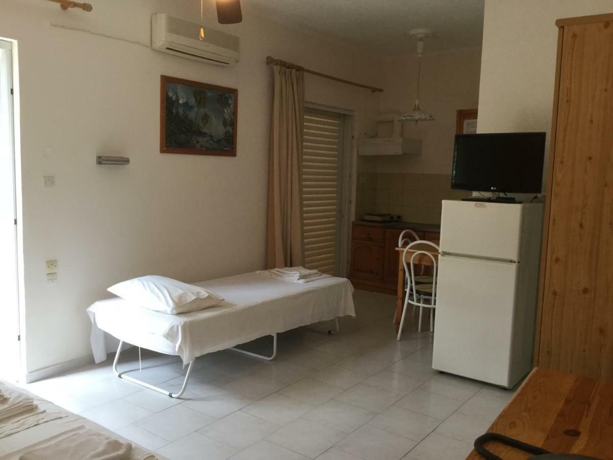 Hotel Kallithea Loutra Edipsou  Exterior photo
